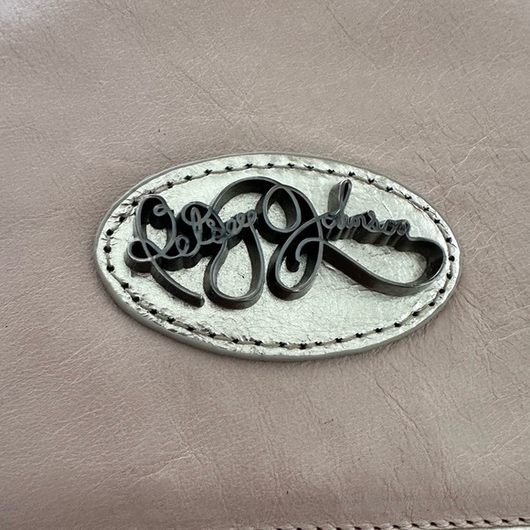 Vintage Betsey Johnson Wallet Clutch Organizer Tan Gold Leather Zip Tassel Studs - Picture 3 of 14